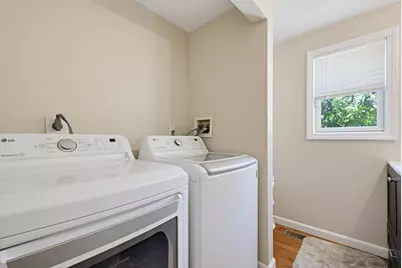 17 Bolton St, Worcester, MA 01604 - Photo 24