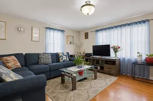 17 Bolton St, Worcester, MA 01604 - Photo 4