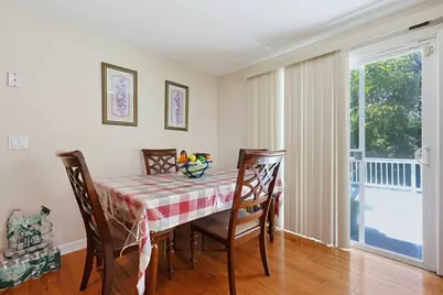 17 Bolton St, Worcester, MA 01604 - Photo 10