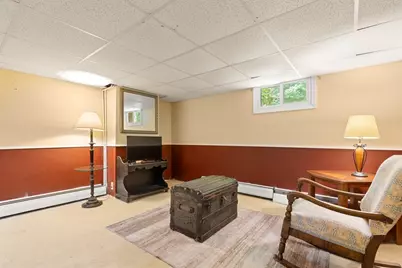 484 Groveland St, Haverhill, MA 01830 - Photo 10