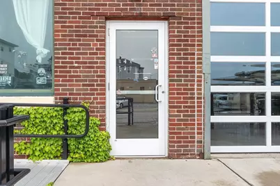 333 Shrewsbury Street #B, Worcester, MA 01604 - Photo 2
