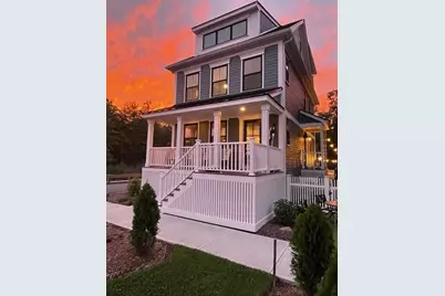 8 Colby Farm Ln #C, Newburyport, MA 01950 - Photo 2