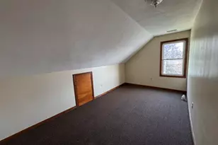 138 Bogle St, Fall River, MA 02723 - Photo 8
