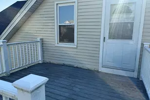 138 Bogle St, Fall River, MA 02723 - Photo 10