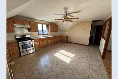 138 Bogle St #3, Fall River, MA 02723 - Photo 2