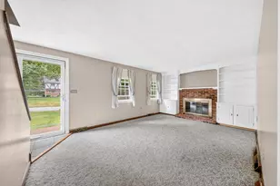 19 Greenleaf St, Billerica, MA 01821 - Photo 14