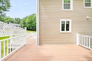 19 Greenleaf St, Billerica, MA 01821 - Photo 32