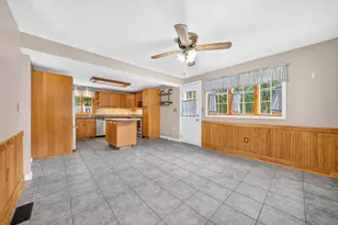 19 Greenleaf St, Billerica, MA 01821 - Photo 6