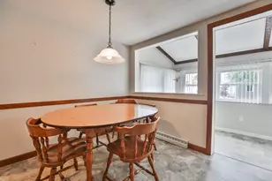 137 Central St, Saugus, MA 01906 - Photo 8
