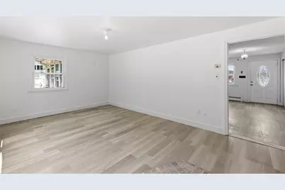 95 Lillian Ter, Dracut, MA 01826 - Photo 16
