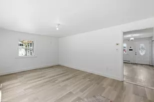 95 Lillian Terrace, Dracut, MA 01826 - Photo 16