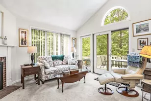 42 Quarry Ridge Ln, Rockport, MA 01966 - Photo 8
