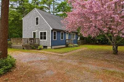 25 Main St, Carver, MA 02330 - Photo 2