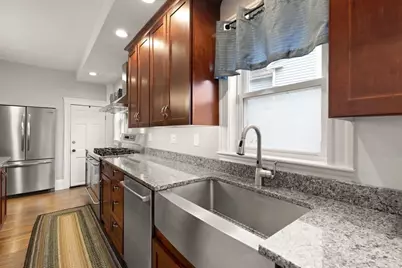 10 Highland St, Peabody, MA 01960 - Photo 18
