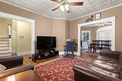 10 Highland St, Peabody, MA 01960 - Photo 6