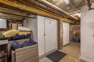 52 Cooper St, Boston, MA 02113 - Photo 14