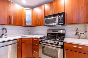 52 Cooper St, Boston, MA 02113 - Photo 6