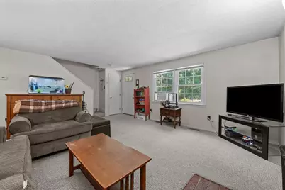 607-609 Flat Hill Rd, Lunenburg, MA 01462 - Photo 6
