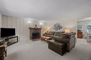 607-609 Flat Hill Rd, Lunenburg, MA 01462 - Photo 4