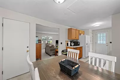 607-609 Flat Hill Rd, Lunenburg, MA 01462 - Photo 8