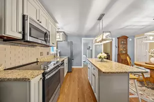 4 Cole St, Kingston, MA 02364 - Photo 4