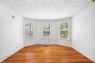 31 Orchard St, Medford, MA 02155 - Photo 8