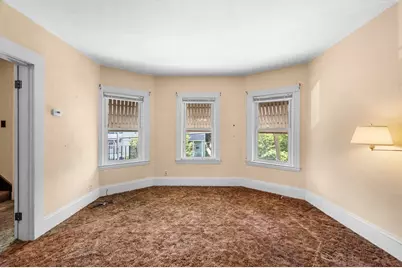 31 Orchard St, Medford, MA 02155 - Photo 18