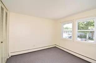 12 Manor Ct, Springfield, MA 01118 - Photo 18