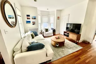 26 Appleton, Somerville, MA 02144 - Photo 2