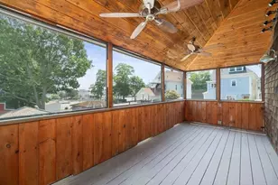 7 Derby St, Gloucester, MA 01930 - Photo 18