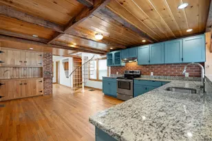 7 Derby St, Gloucester, MA 01930 - Photo 8