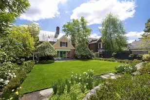 19 Gray Gardens E, Cambridge, MA 02138 - Photo 2