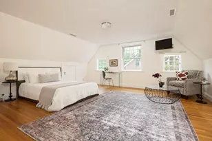 19 Gray Gardens E, Cambridge, MA 02138 - Photo 10
