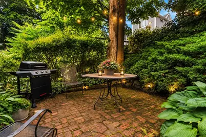 13 Linden St #3, Marblehead, MA 01945 - Photo 20