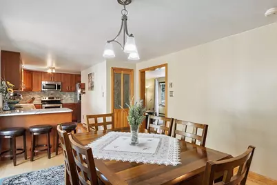 8 Pershing St, Worcester, MA 01606 - Photo 8