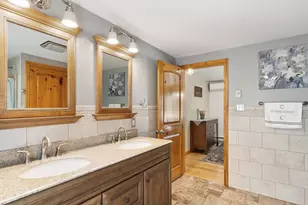 8 Pershing St, Worcester, MA 01606 - Photo 14