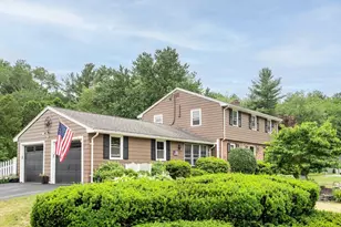 4 Roch Cir, Brockton, MA 02301 - Photo 2