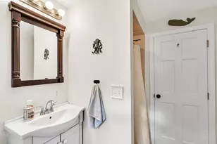 4 Roch Cir, Brockton, MA 02301 - Photo 32