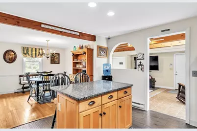 4 Roch Cir, Brockton, MA 02301 - Photo 18
