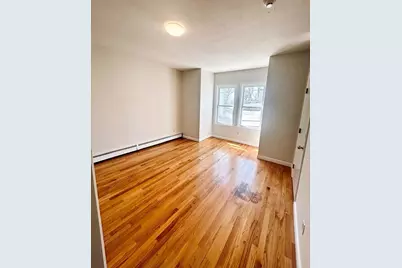 8 Fair Street #4, Gloucester, MA 01930 - Photo 4