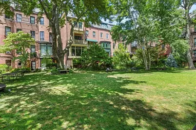 619 Tremont St #4, Boston, MA 02118 - Photo 16