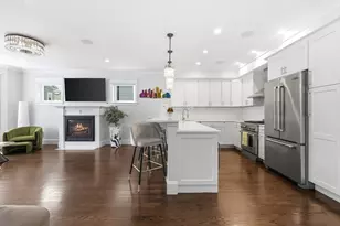 30 Port Norfolk St, Boston, MA 02122 - Photo 10