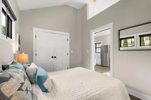20 Plain St, Boston, MA 02122 - Photo 22