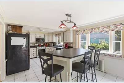 125 Jaffrey St, Weymouth, MA 02188 - Photo 4