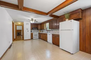 96 Converse Ln, Melrose, MA 02176 - Photo 10
