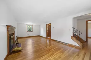 96 Converse Ln, Melrose, MA 02176 - Photo 2