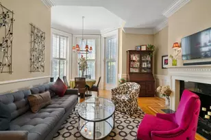 322 Beacon St, Boston, MA 02116 - Photo 2