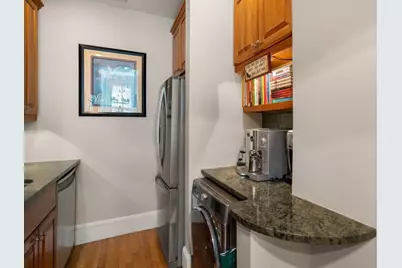 322 Beacon Street #3, Boston, MA 02116 - Photo 10