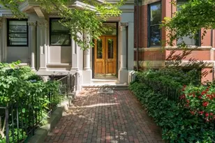 322 Beacon St, Boston, MA 02116 - Photo 24