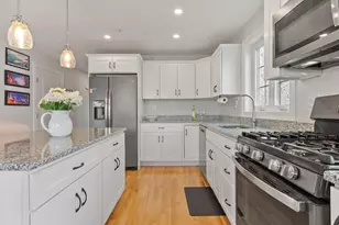 1208 Hazelwood Way, Clinton, MA 01510 - Photo 10